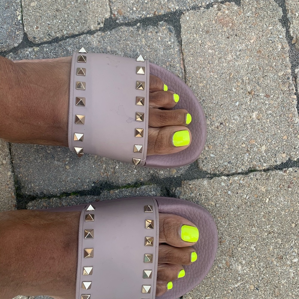 Valentino rockstud Rubber Sandal size 40 - Picture 3 of 9